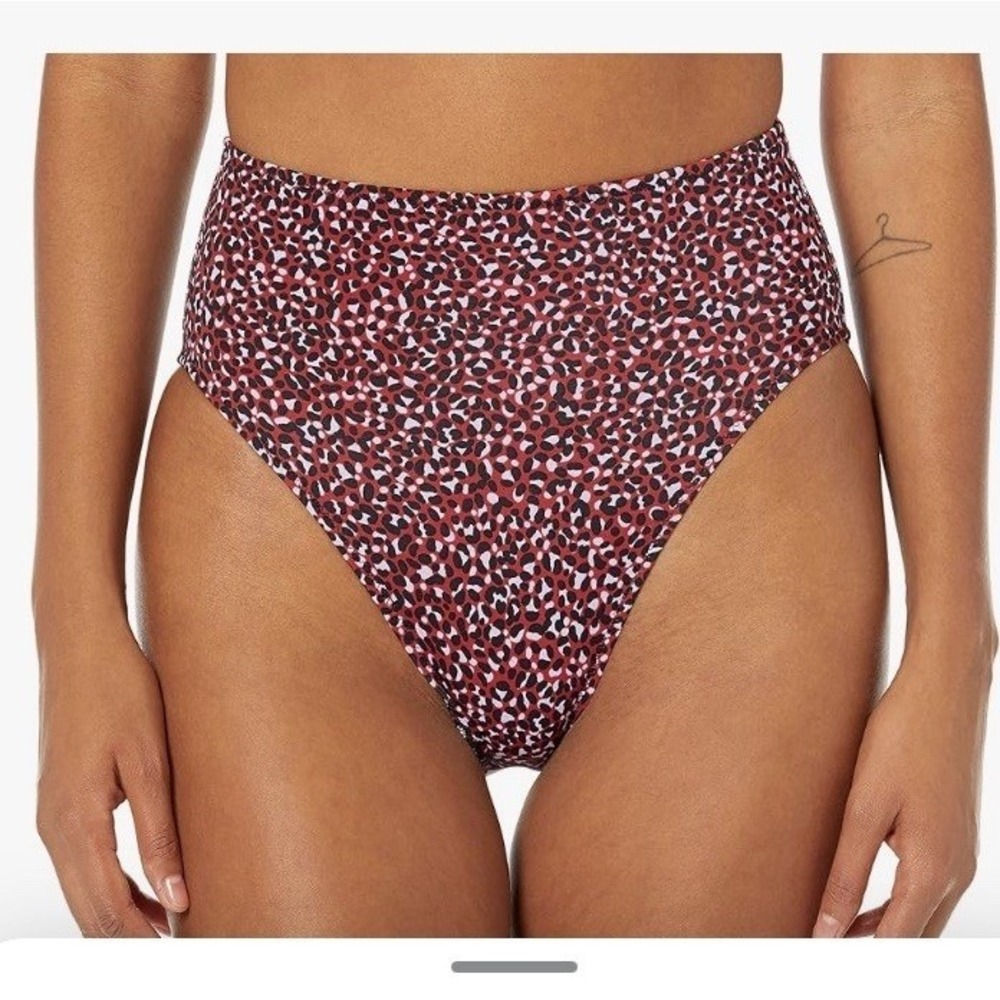 Amazon Essentials Women High Waist Leg Bikini Bottom Brick Red Leopard Small